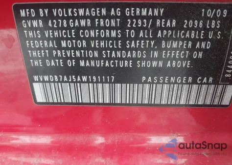 2010 Volkswagen Golf 4-Door z USA, uszkodzony, nr VIN WVWDB7AJ5AW191117
